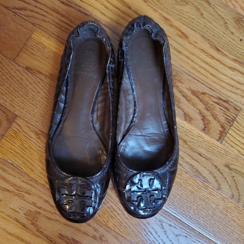 Tory Burch Women's Brown Croc Embossed Patent Leather Reva Ballet Flats Size 9D
